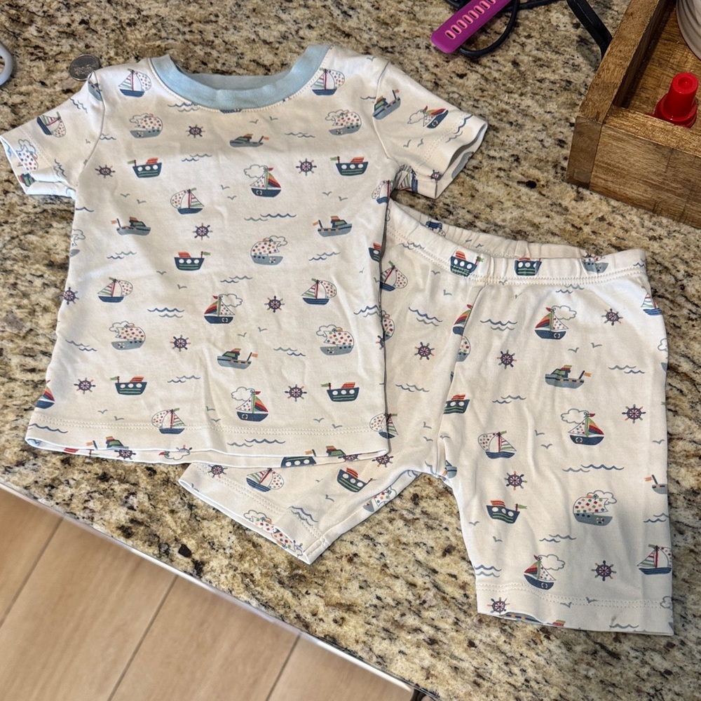 Kissy Kissy Sailboat Print Pajama Set